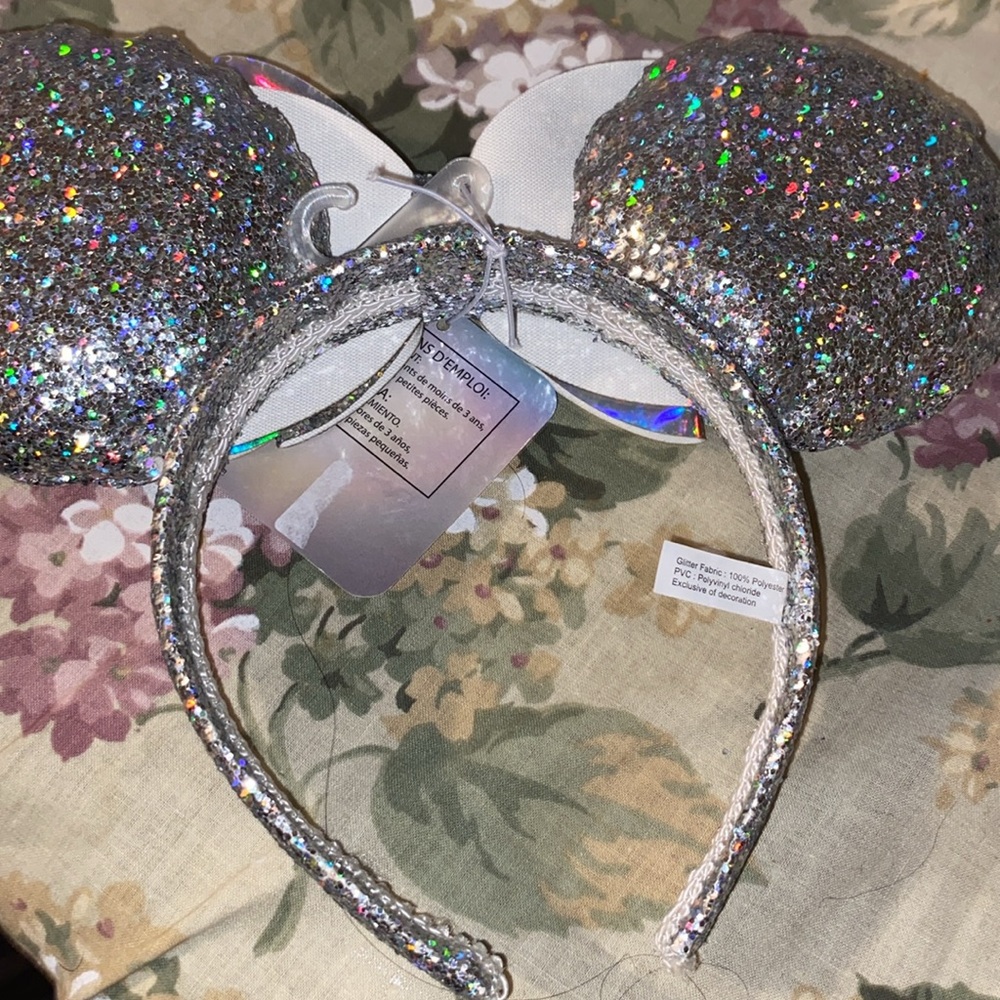 Disneys Minnie ears 100 celebration - Picture 3 of 5